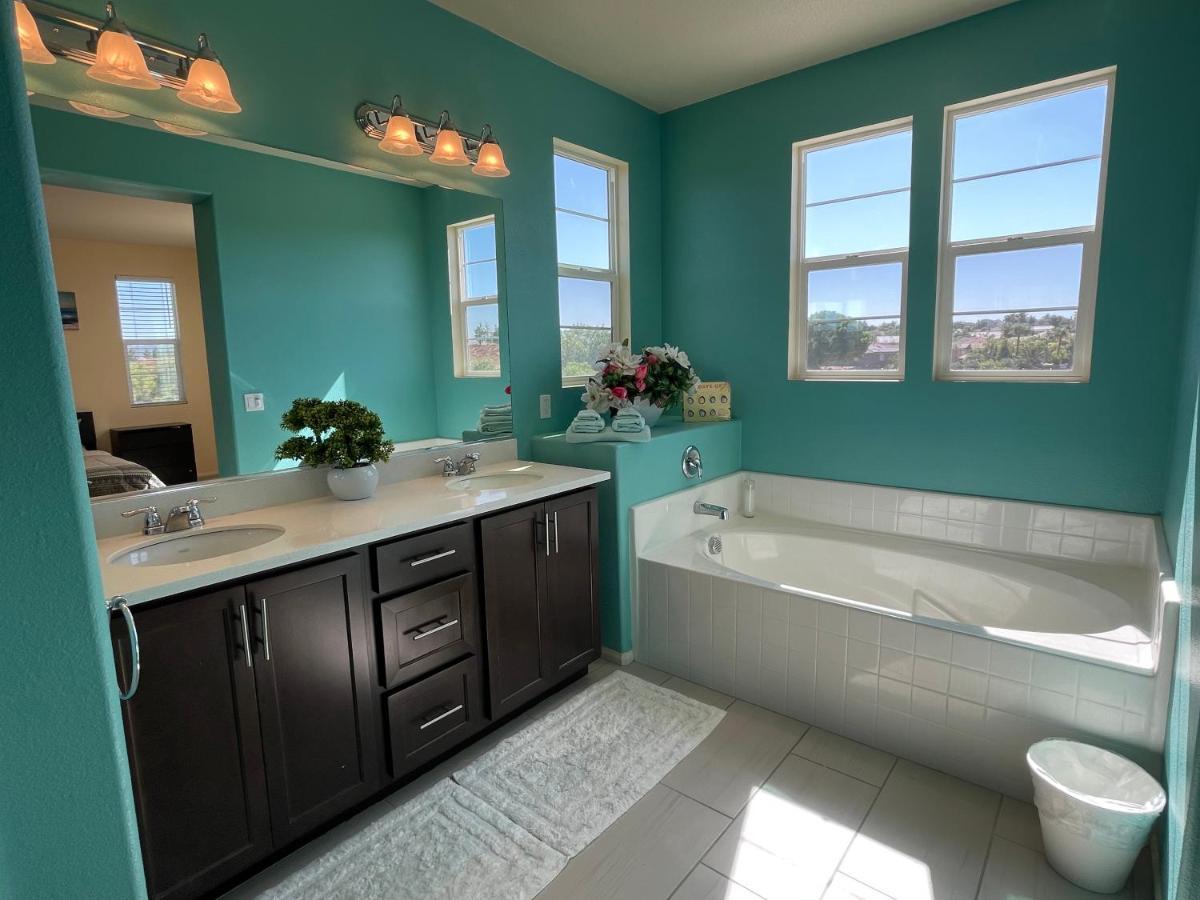 Spacious And Modern Home Near Temecula Wineries Murrieta Buitenkant foto
