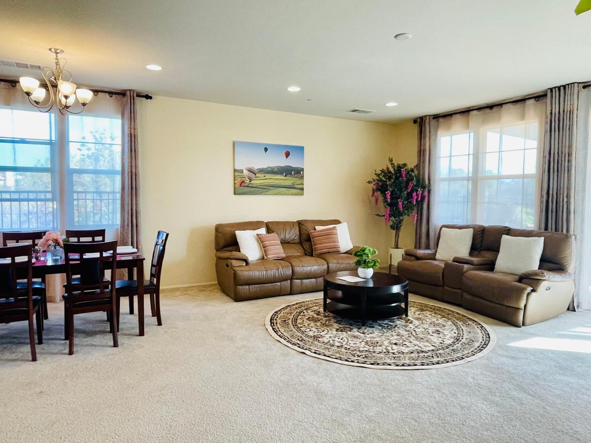 Spacious And Modern Home Near Temecula Wineries Murrieta Buitenkant foto